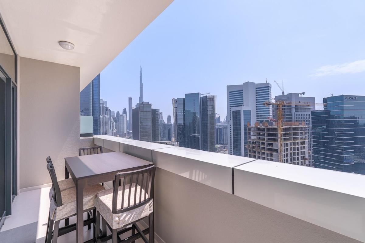 Apartment Stylish 1-bedroom With Stunning Canal Views At Business Bay *